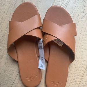 NWT Abercrombie sandals